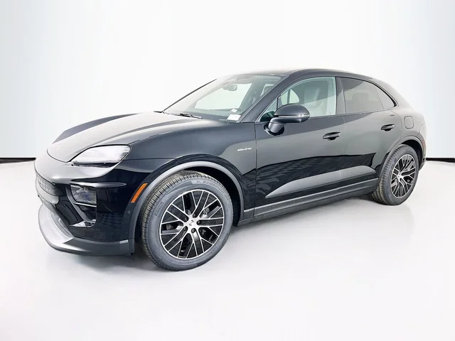 New 2026 Porsche Macan Electric 4 4D Sport Utility in Edison