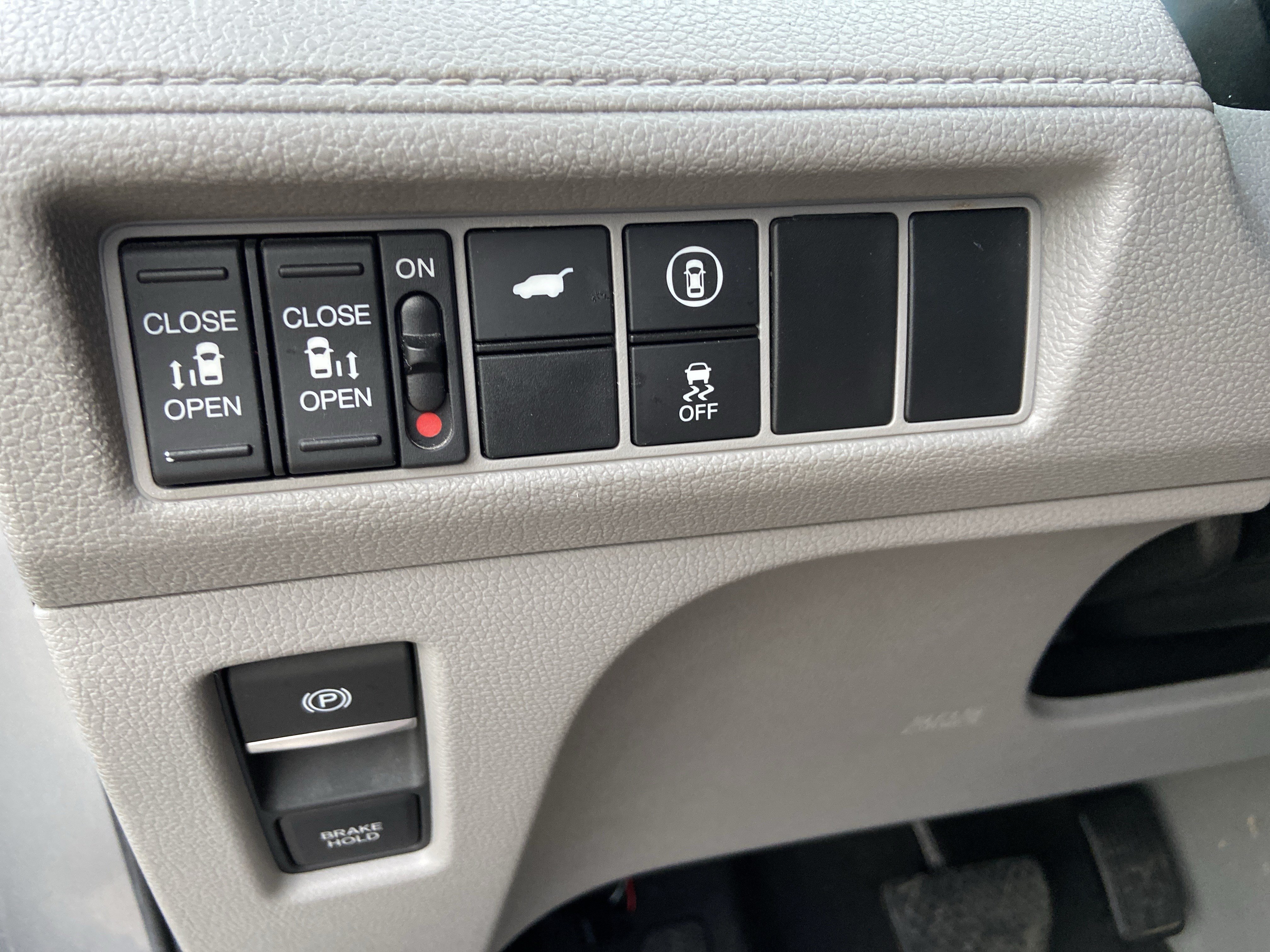 Used 2021 Lunar Silver Metallic Honda EX-L image 42