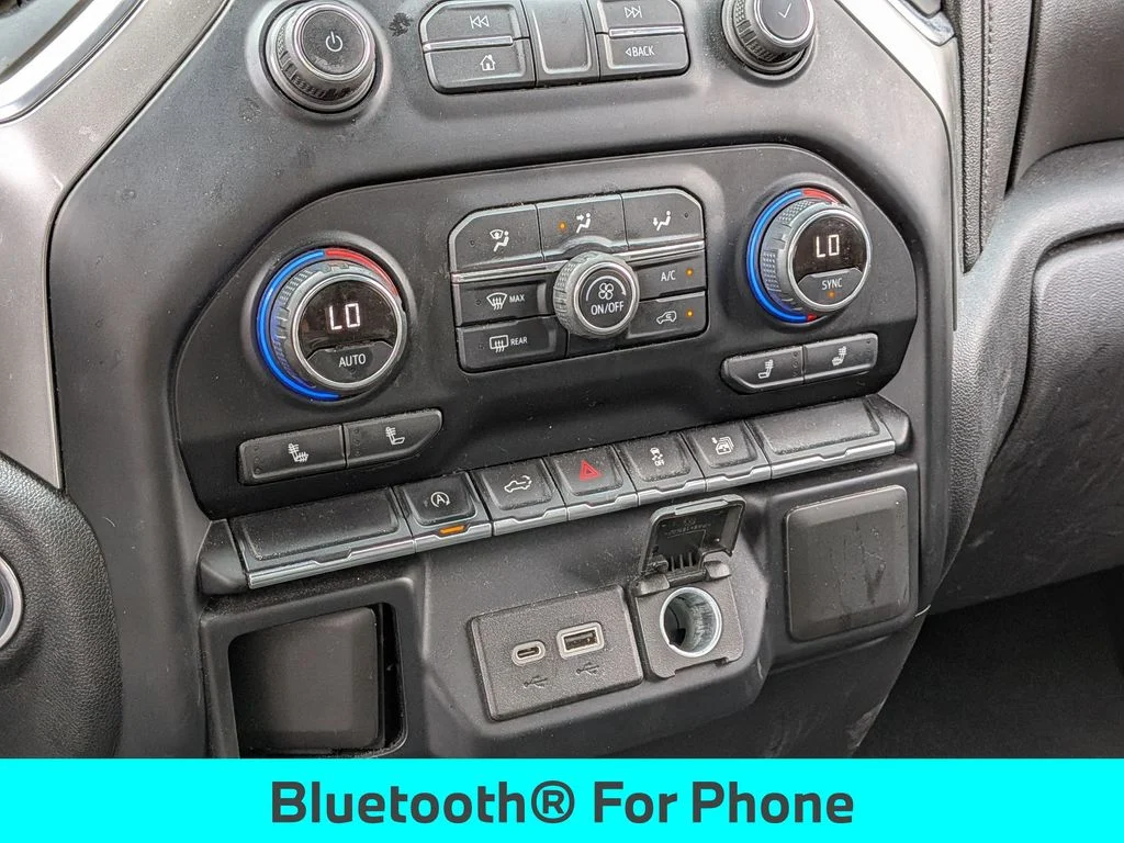 Used 2021 Silver Chevrolet RST image 19
