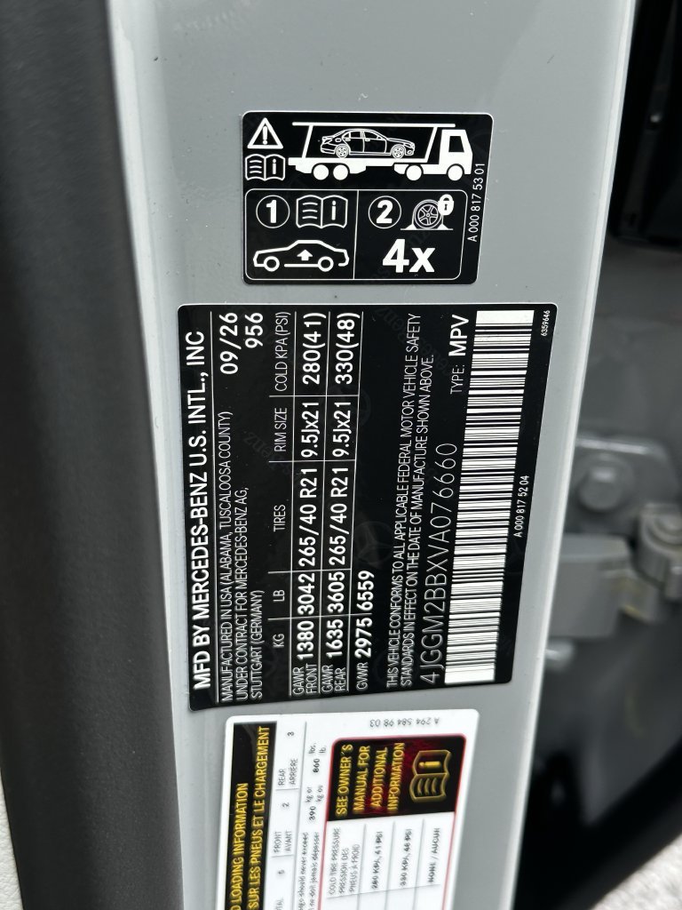 New 2027 MANUFAKTUR Alpine Grey Mercedes-Benz EQE 320+ image 71