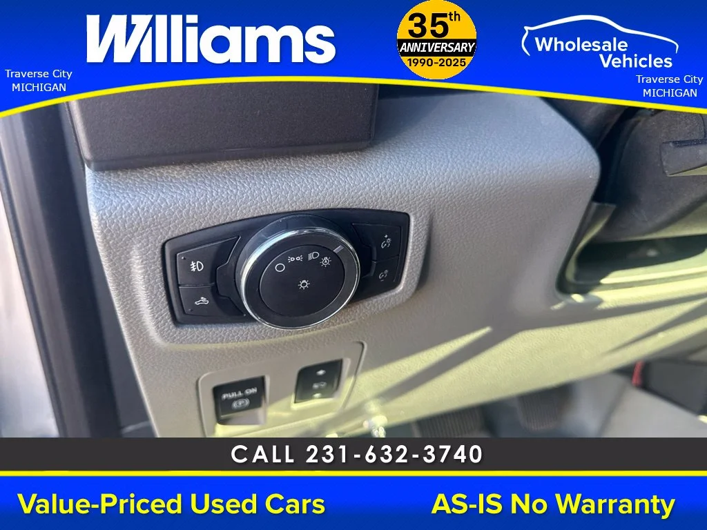 Used 2016 Ingot Silver Ford XLT image 24