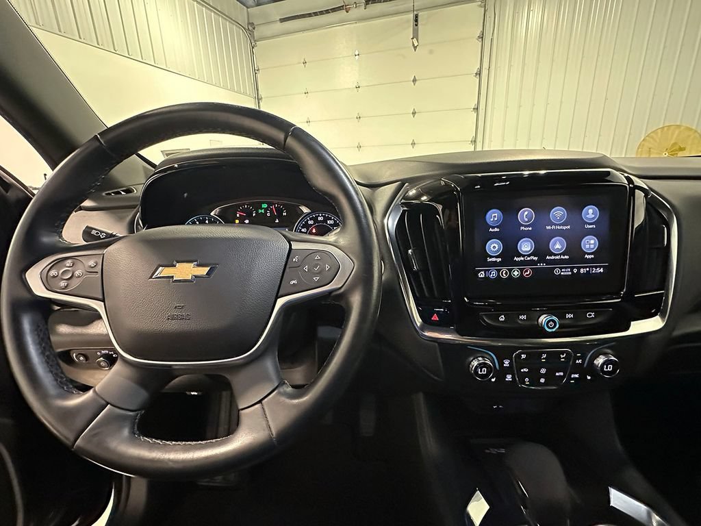 Used 2023 MOSAIC BLACK METALLIC Chevrolet LT Cloth image 41