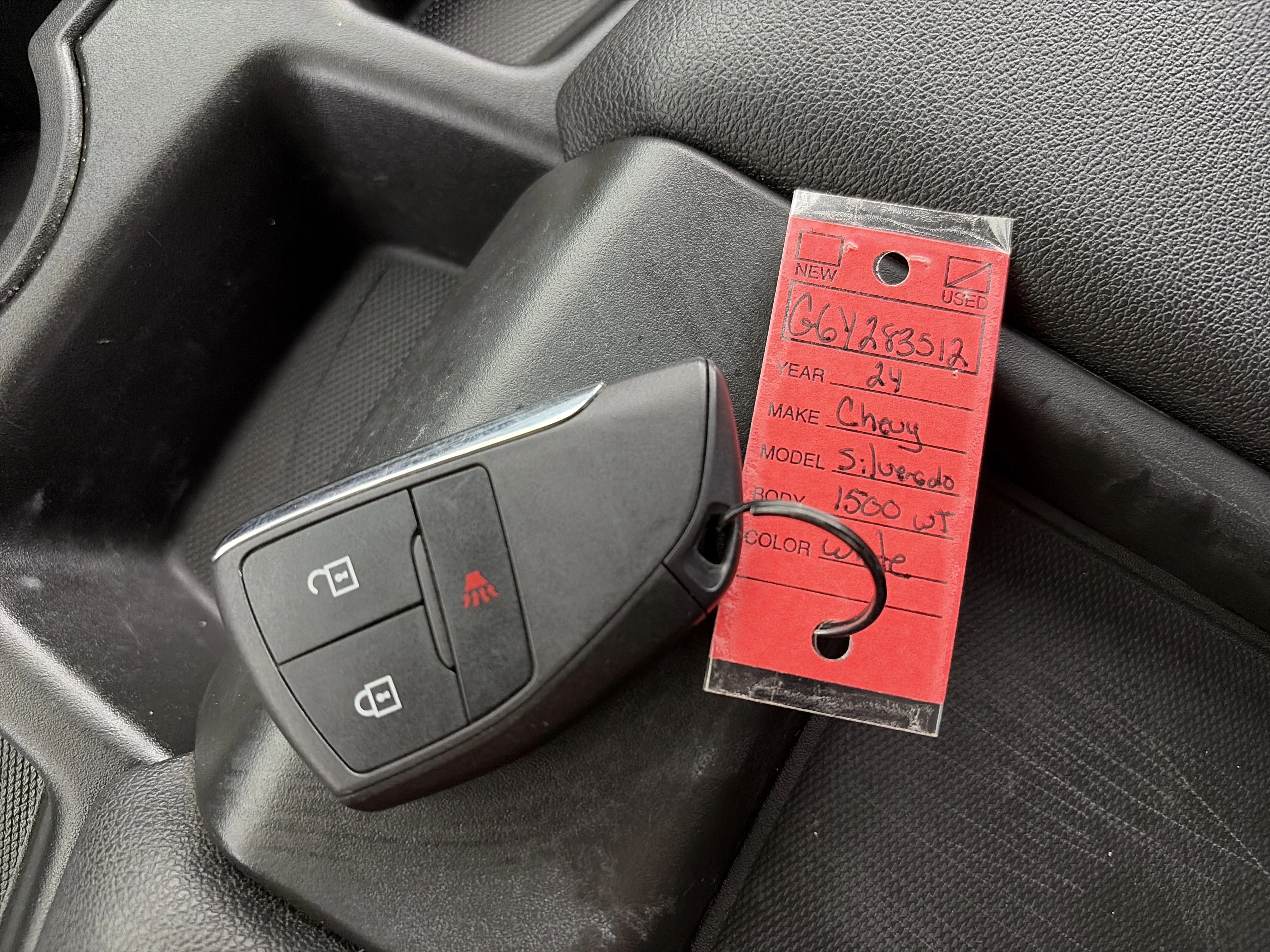Certified Used 2024 Summit White Chevrolet WT image 30