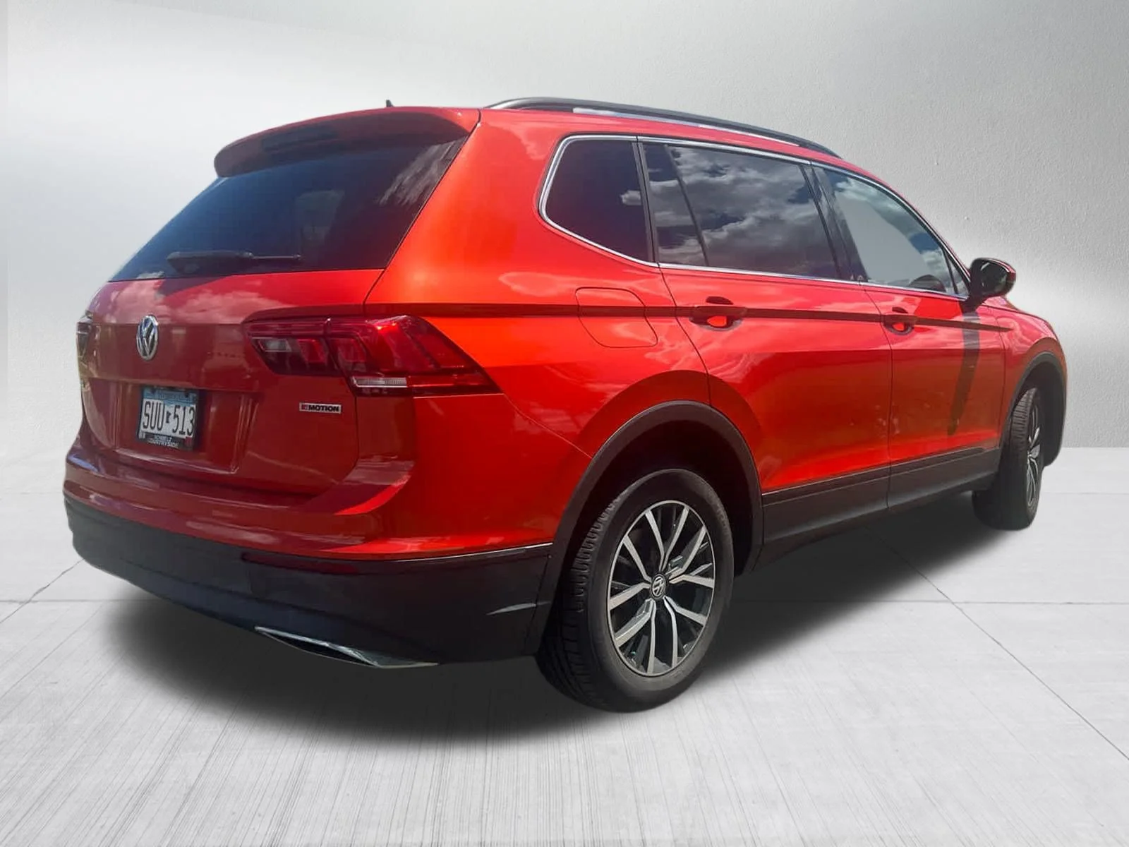 Used 2019 Habanero Orange Metallic Volkswagen SEL image 7