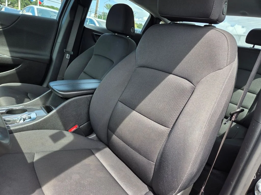 Used 2025 Black Chevrolet LT image 11