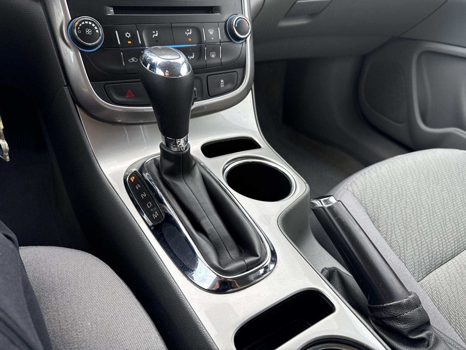 Used 2014 Champagne Silver Metallic Chevrolet LS image 4