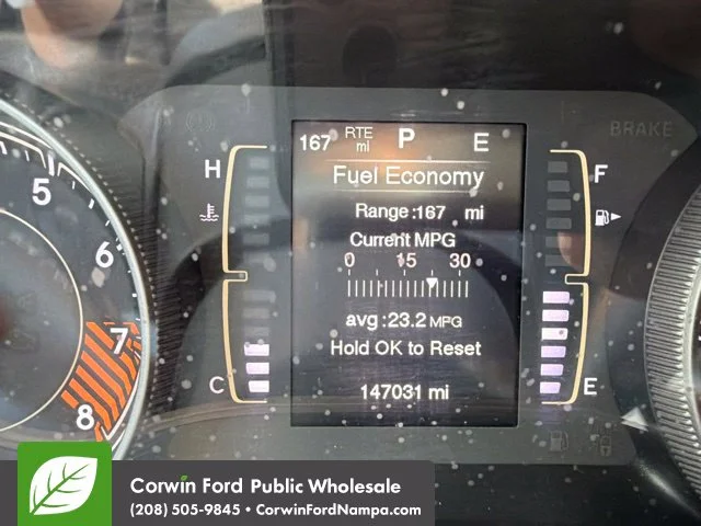Used 2015 Gray Jeep Latitude image 16