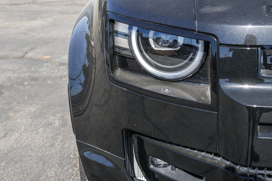 New 2026 Santorini Black Land Rover X image 11