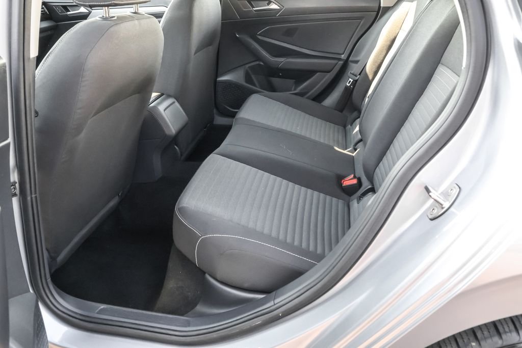 Used 2025 Silver Volkswagen 1.5T S image 26