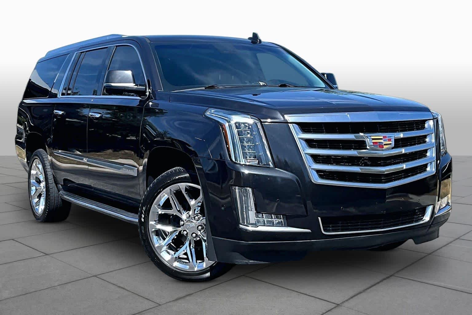 Used 2019 Manhattan Noir Metallic Cadillac Luxury image 3