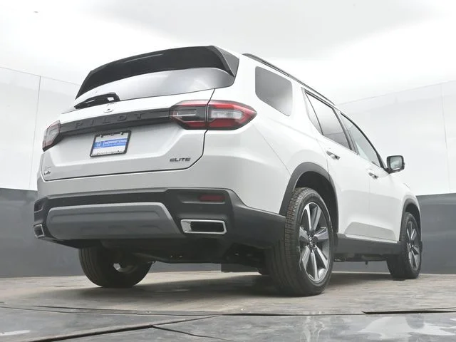 Used 2025 Platinum White Pearl Honda AWD Elite image 53