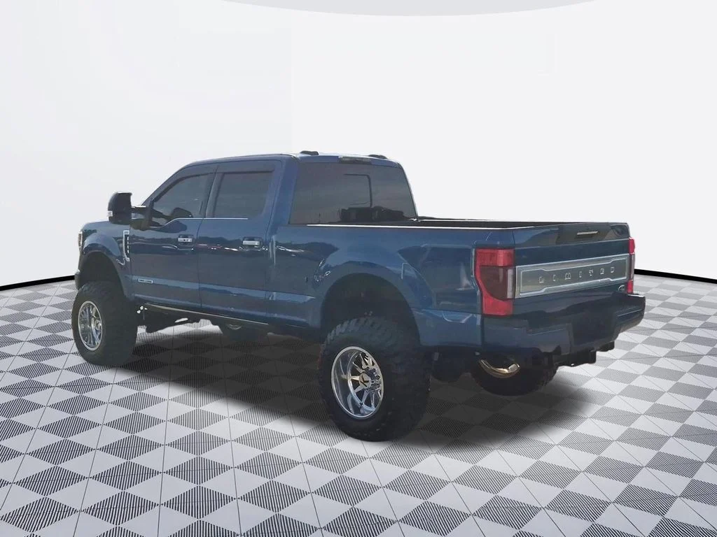 Used 2022 Blue Metallic Ford Limited image 3