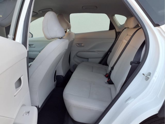 Used 2024  Hyundai SEL image 14