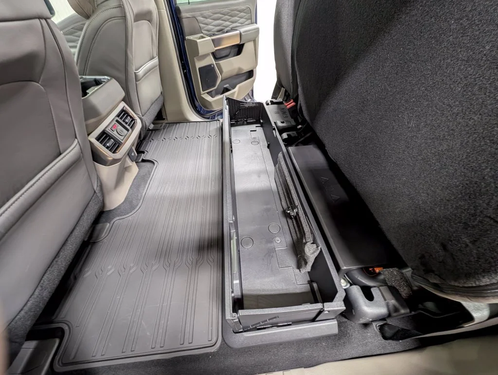 New 2027 Neptune Blue Ford F-250® Platinum® image 23