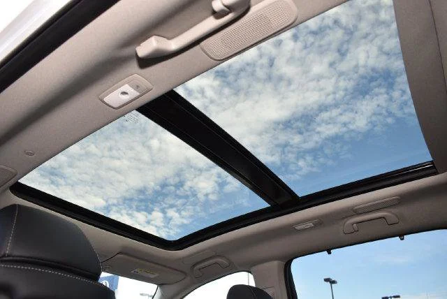 New 2026 Platinum White Pearl Acura Technology Package image 23