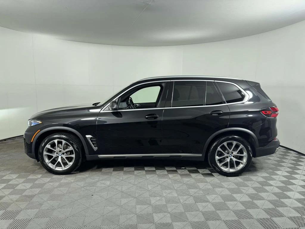 Certified Used 2024 Black BMW xDrive40i image 11