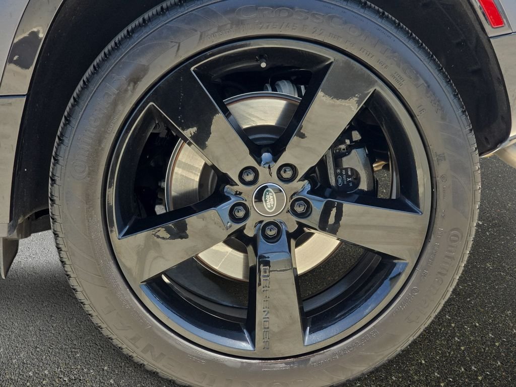 Certified Used 2024 Gray Land Rover Carpathian Edition image 34