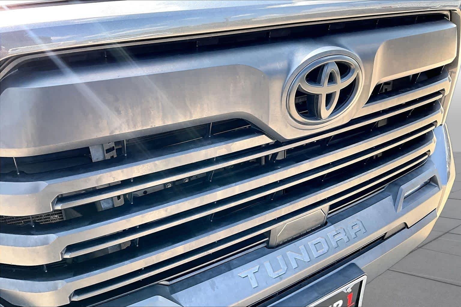 Used 2022 Magnetic Gray Metallic Toyota SR5 image 30