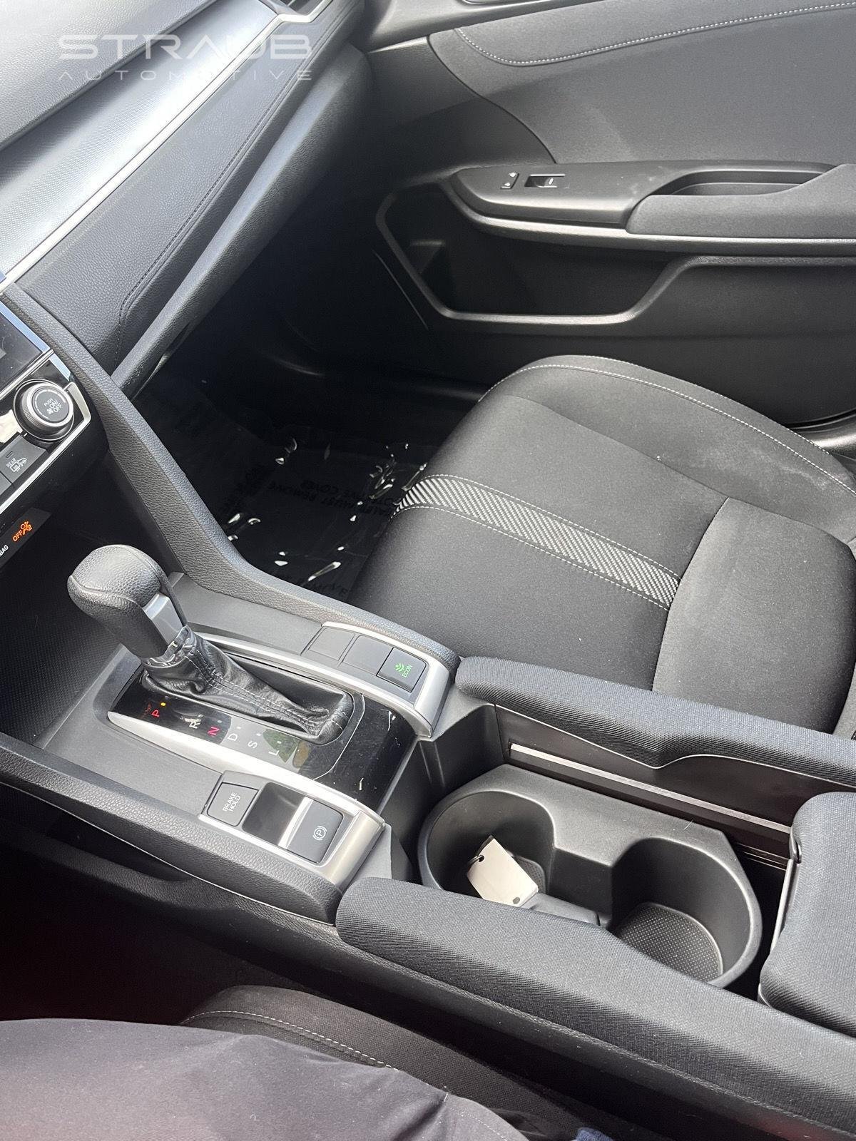 Used 2018 Aegean Blue Metallic Honda  image 19