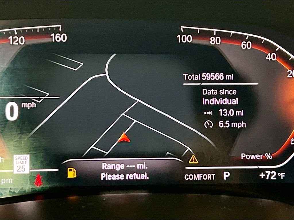 Used 2023 White BMW xDrive40i image 21