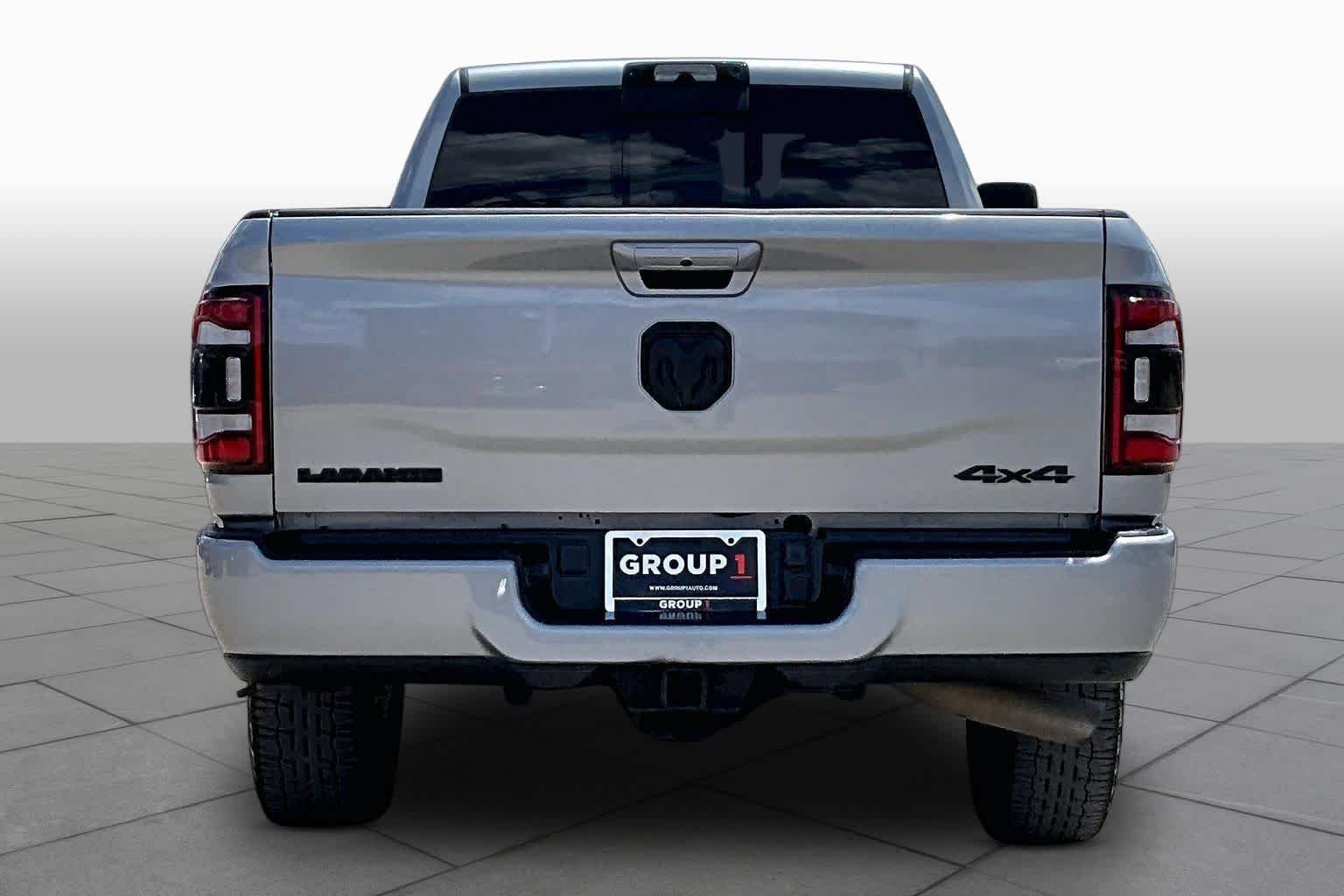 Used 2024 Billet Silver Metallic Clearcoat Ram Laramie image 5