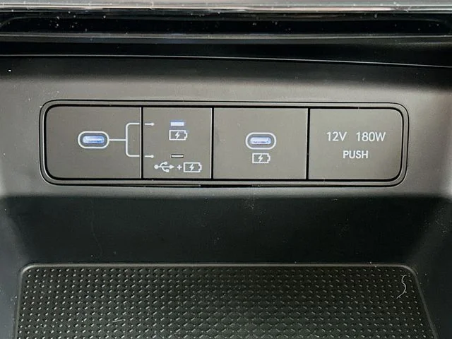New 2026 Hyundai TUCSON SEL