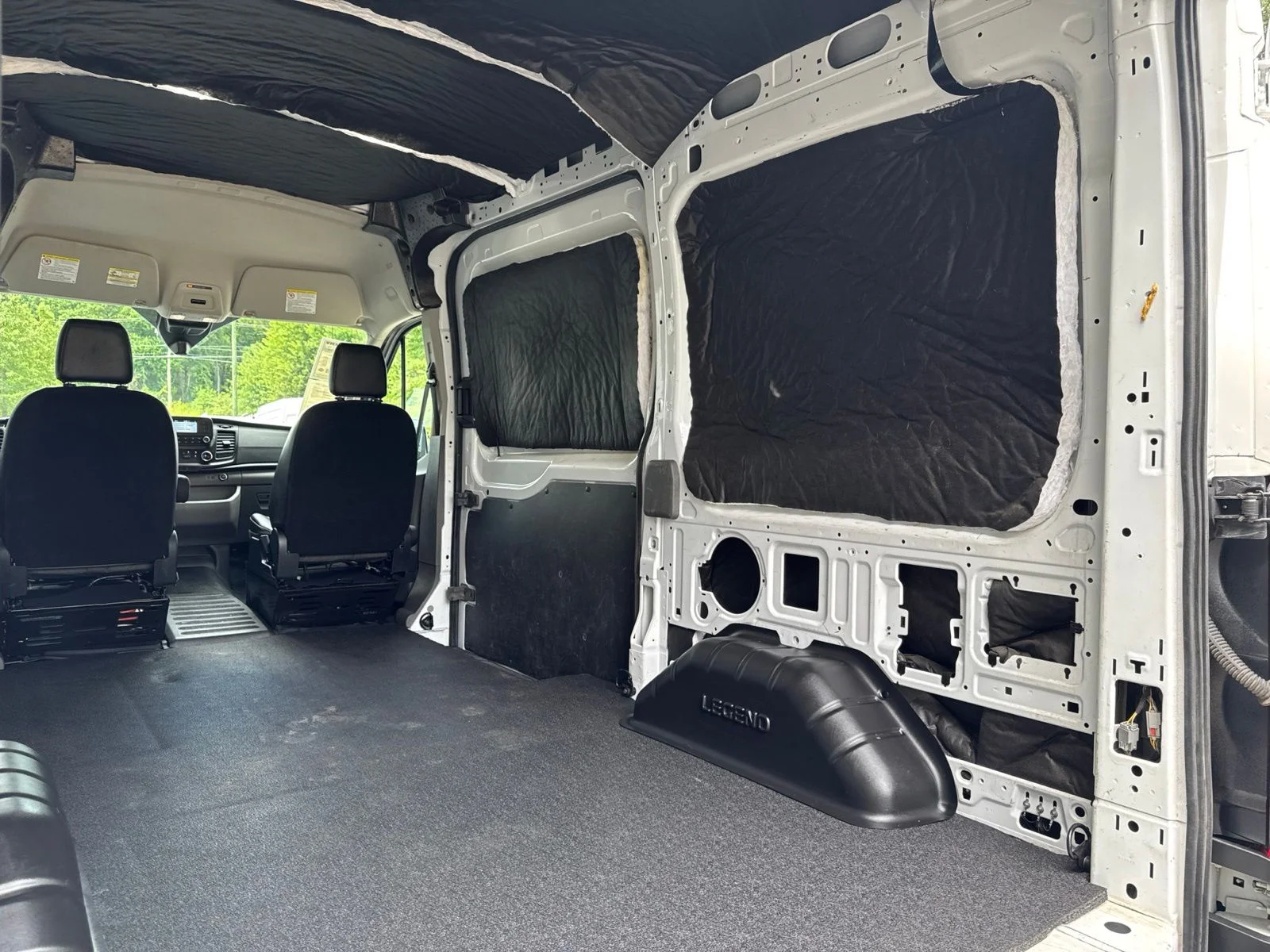 Used 2022 Oxford White Ford Base image 22