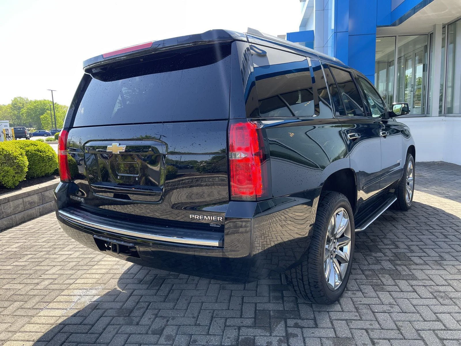 Used 2020 Black Chevrolet Premier image 5