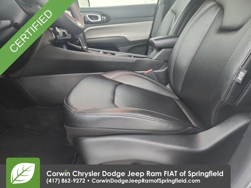Certified Used 2025 Silver Jeep Limited image 19