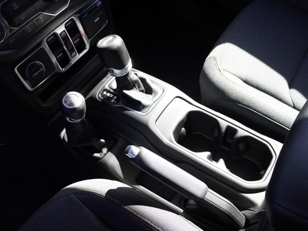 New 2026 Black Clear-Coat Exterior Paint Jeep Sport image 16