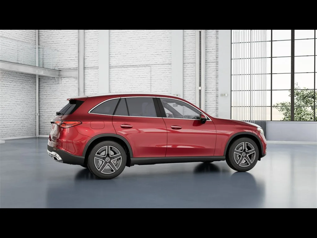 New 2027 MANUFAKTUR Patagonia Red Metallic Mercedes-Benz GLC 300 image 60
