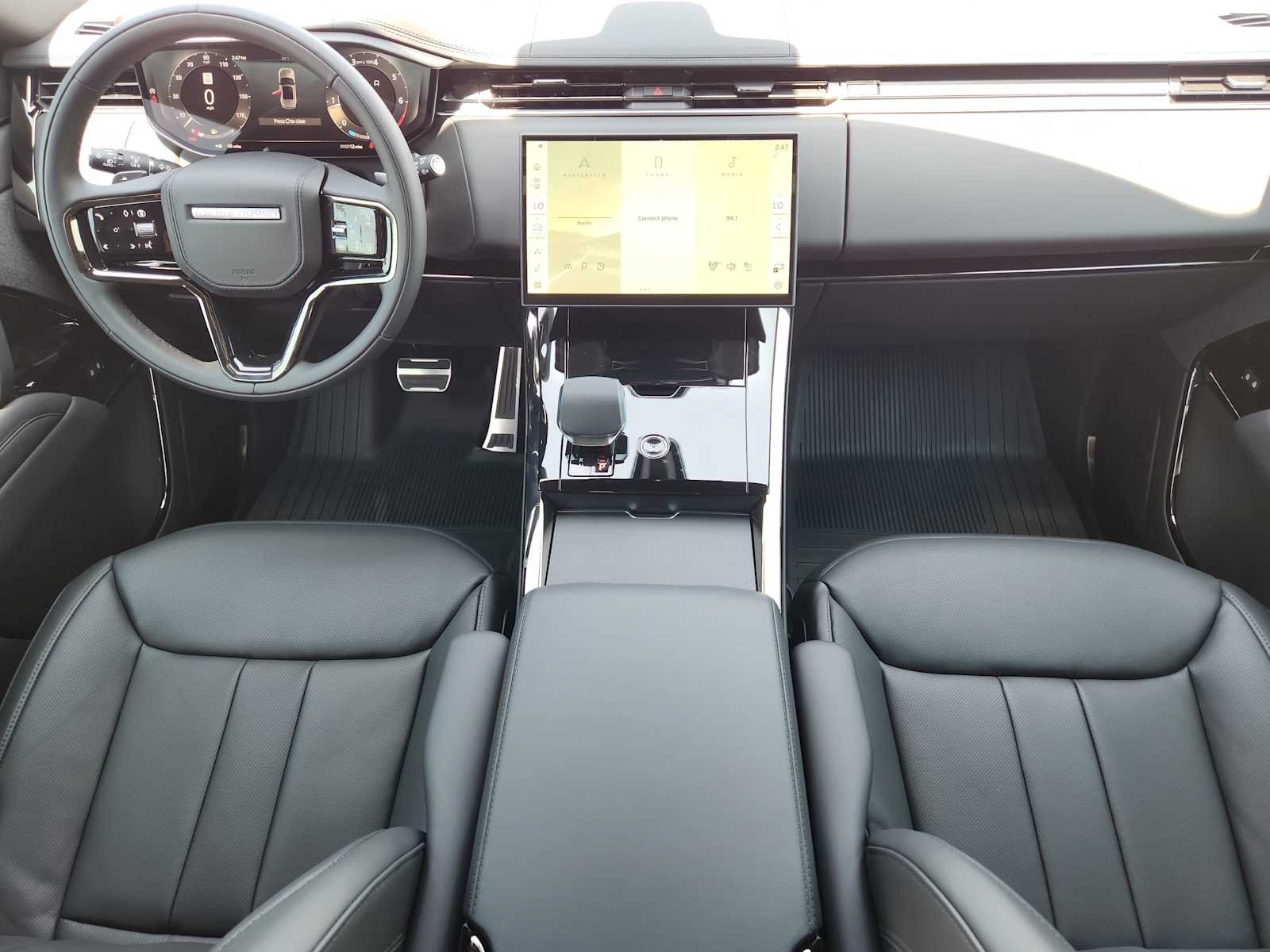 New 2026 Borasco Grey LAND ROVER Dynamic SE image 24