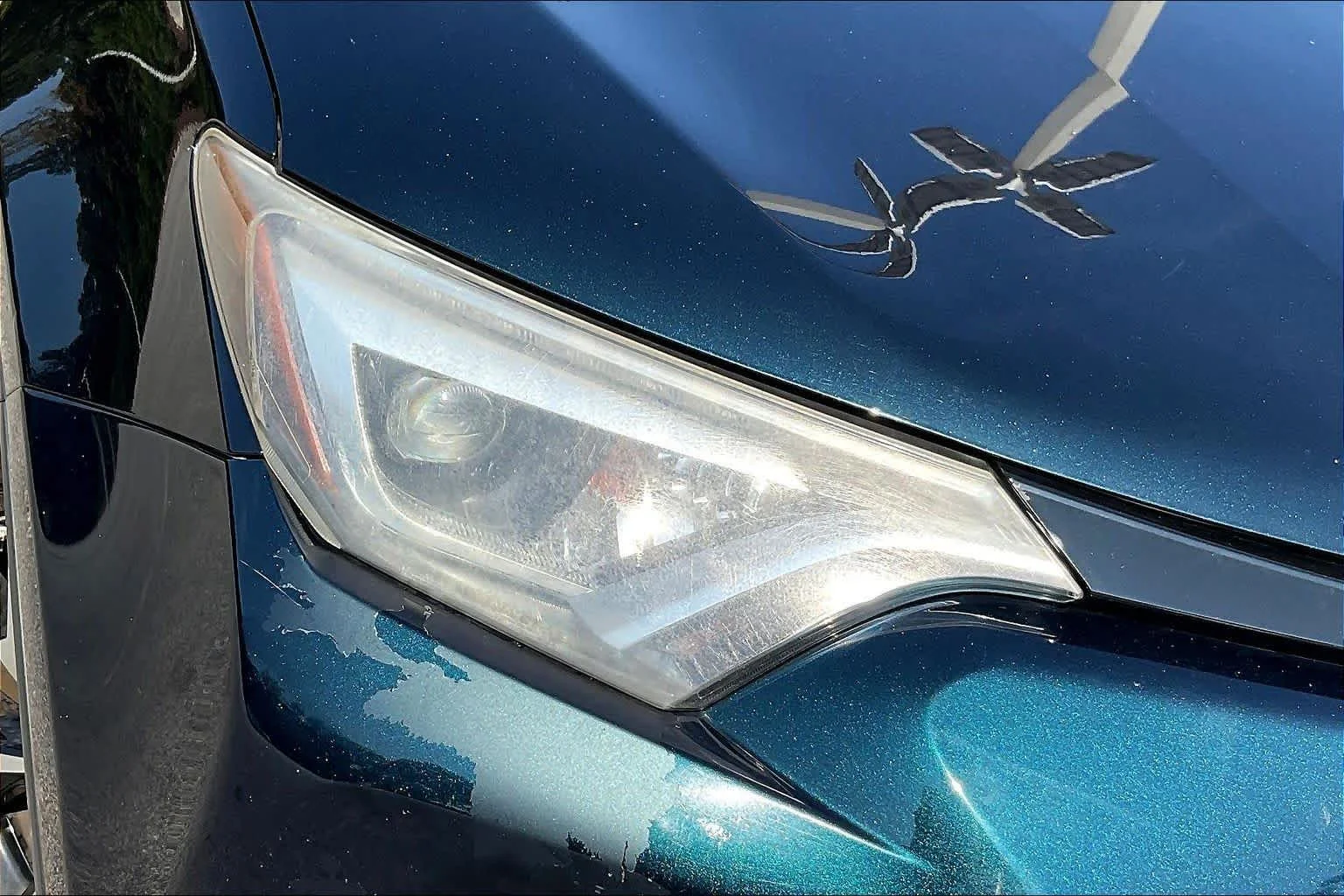 Used 2017 Galactic Aqua Mica Toyota SE image 28
