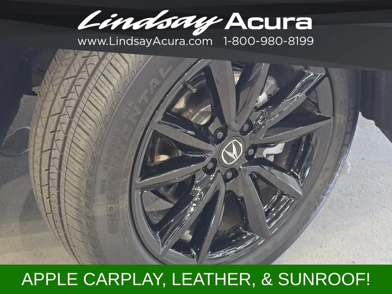 Used 2025 Platinum White Pearl Acura Base image 25