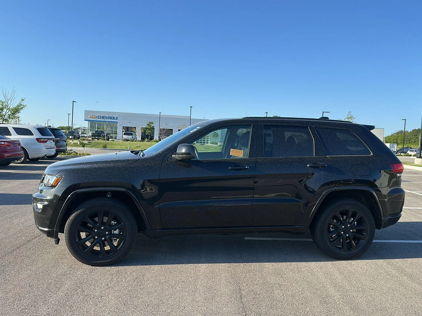 Used 2022 Jeep Grand Cherokee WK Laredo X with VIN 1C4RJFAG7NC142662 for sale in Kansas City