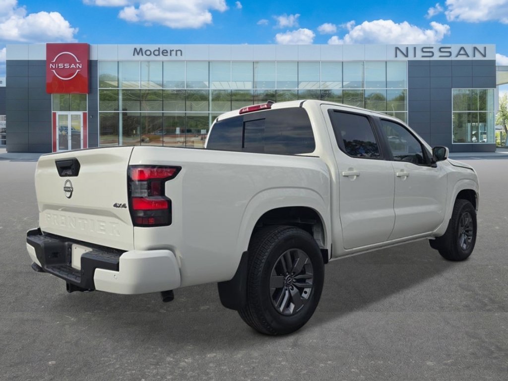 New 2026 Glacier White Nissan SV image 5