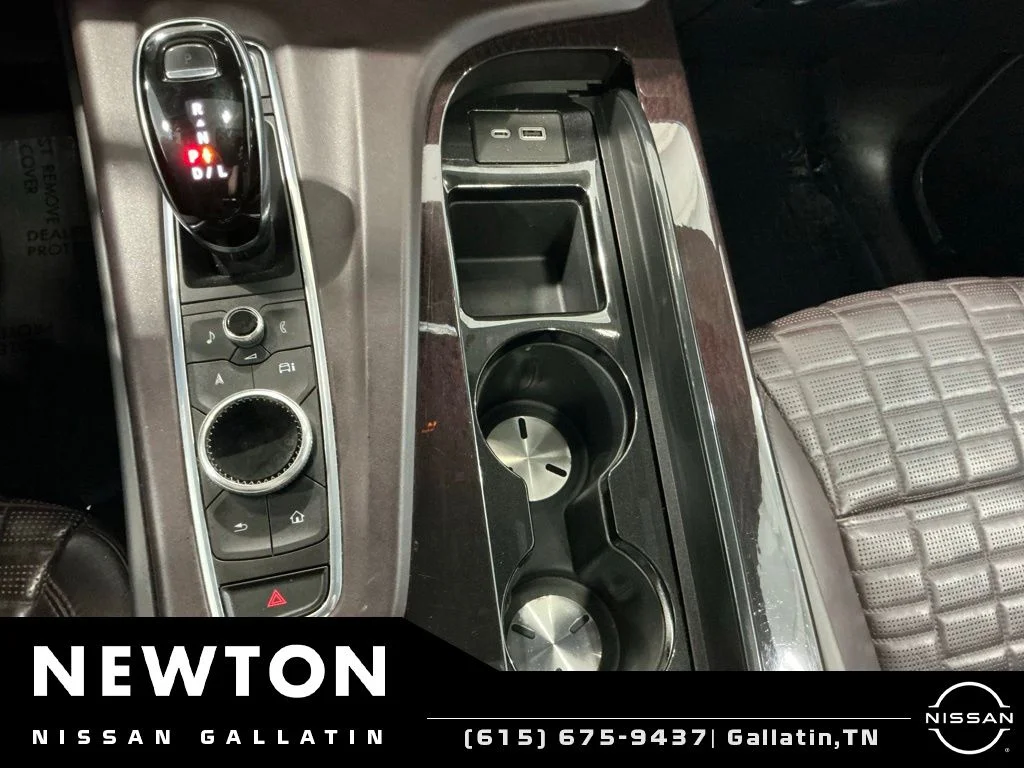 Used 2021 Crystal White Tricoat Cadillac Sport Platinum image 55