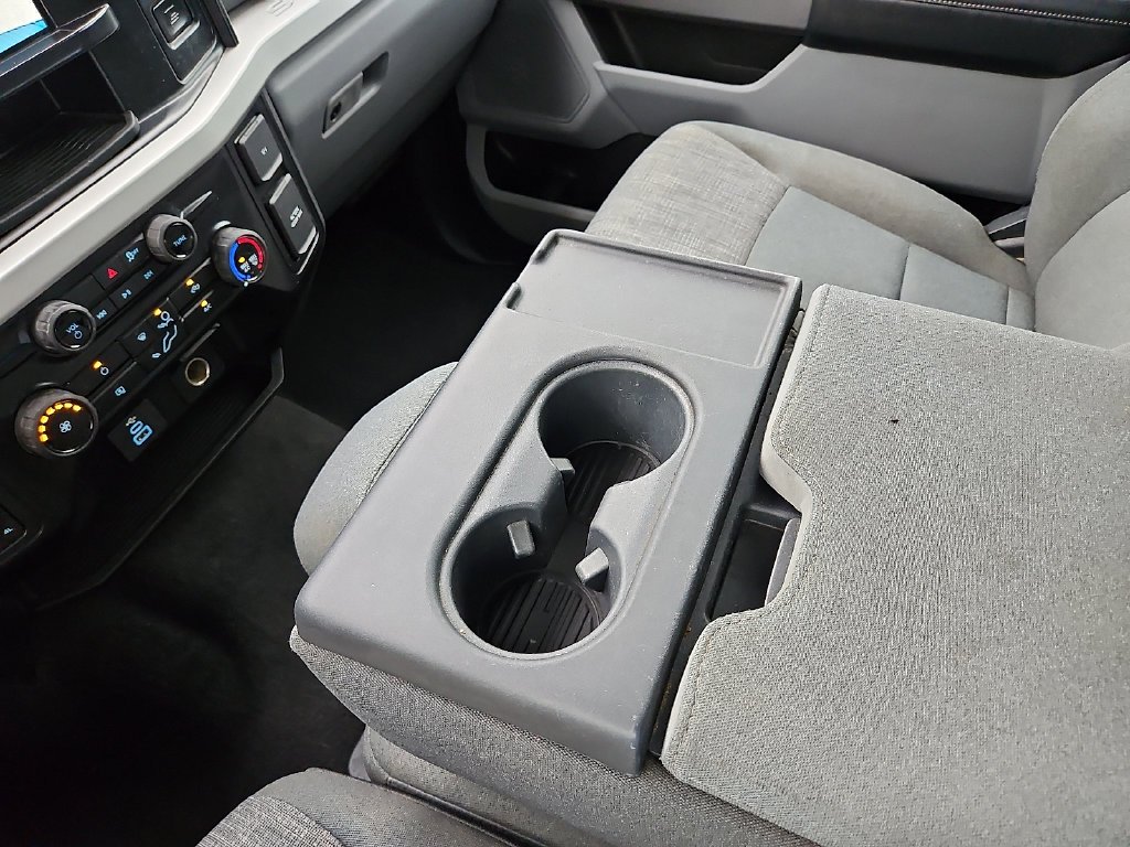 Used 2025 Oxford White Ford XLT image 25