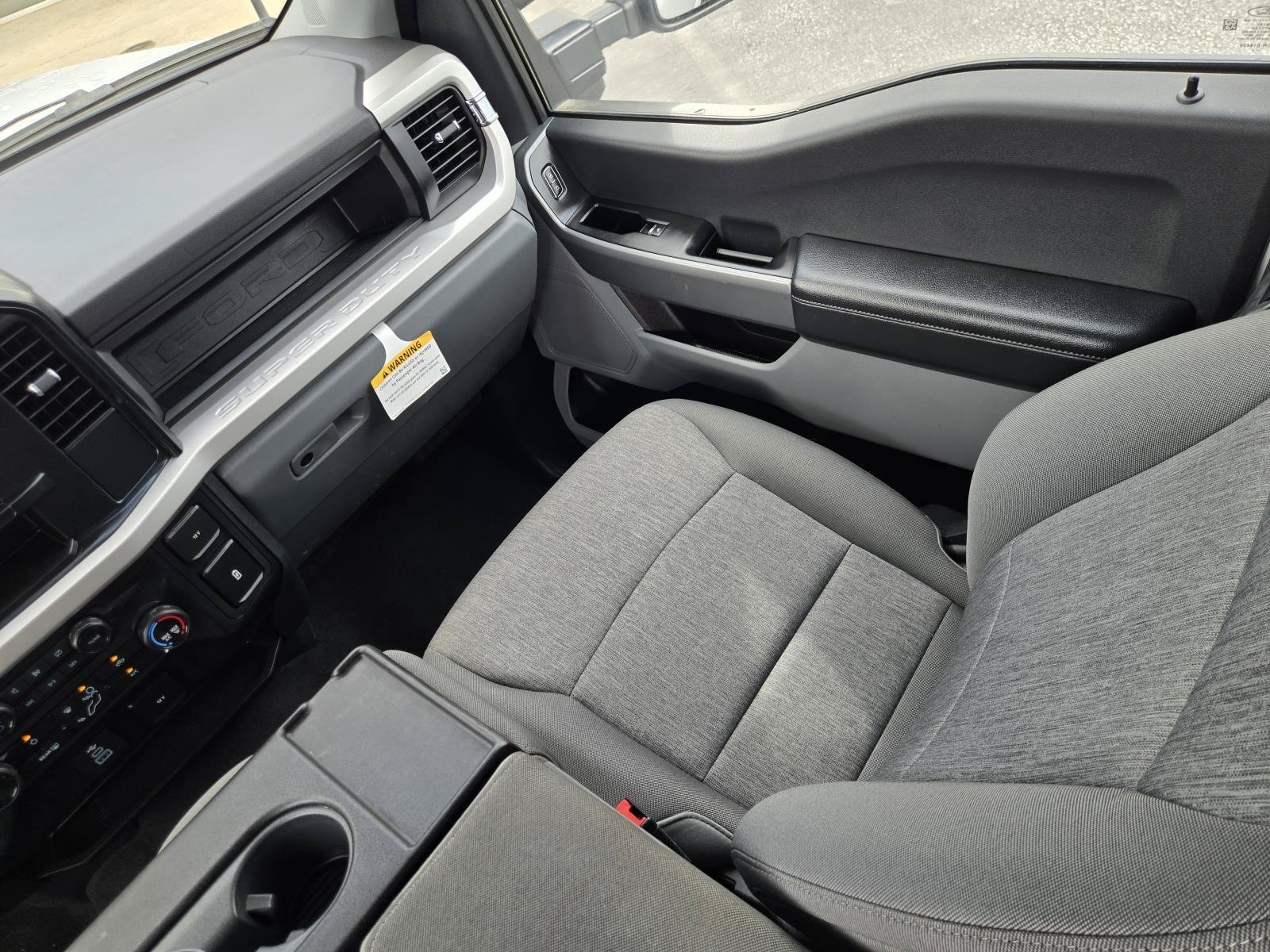 Used 2024 Oxford White Clearcoat Ford XL image 16