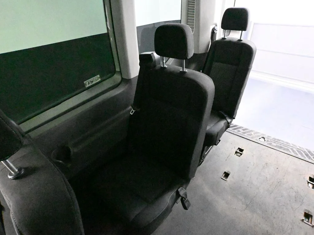 2023 Ford Transit Passenger Van XL - Photo 34