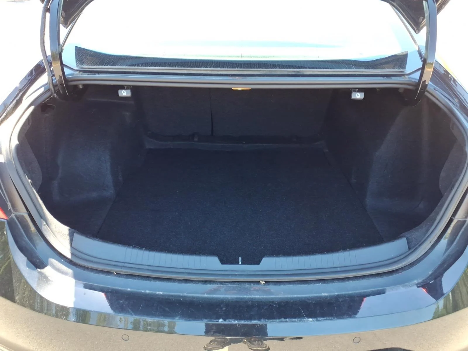 Used 2025 Mosaic Black Metallic Chevrolet LT image 30