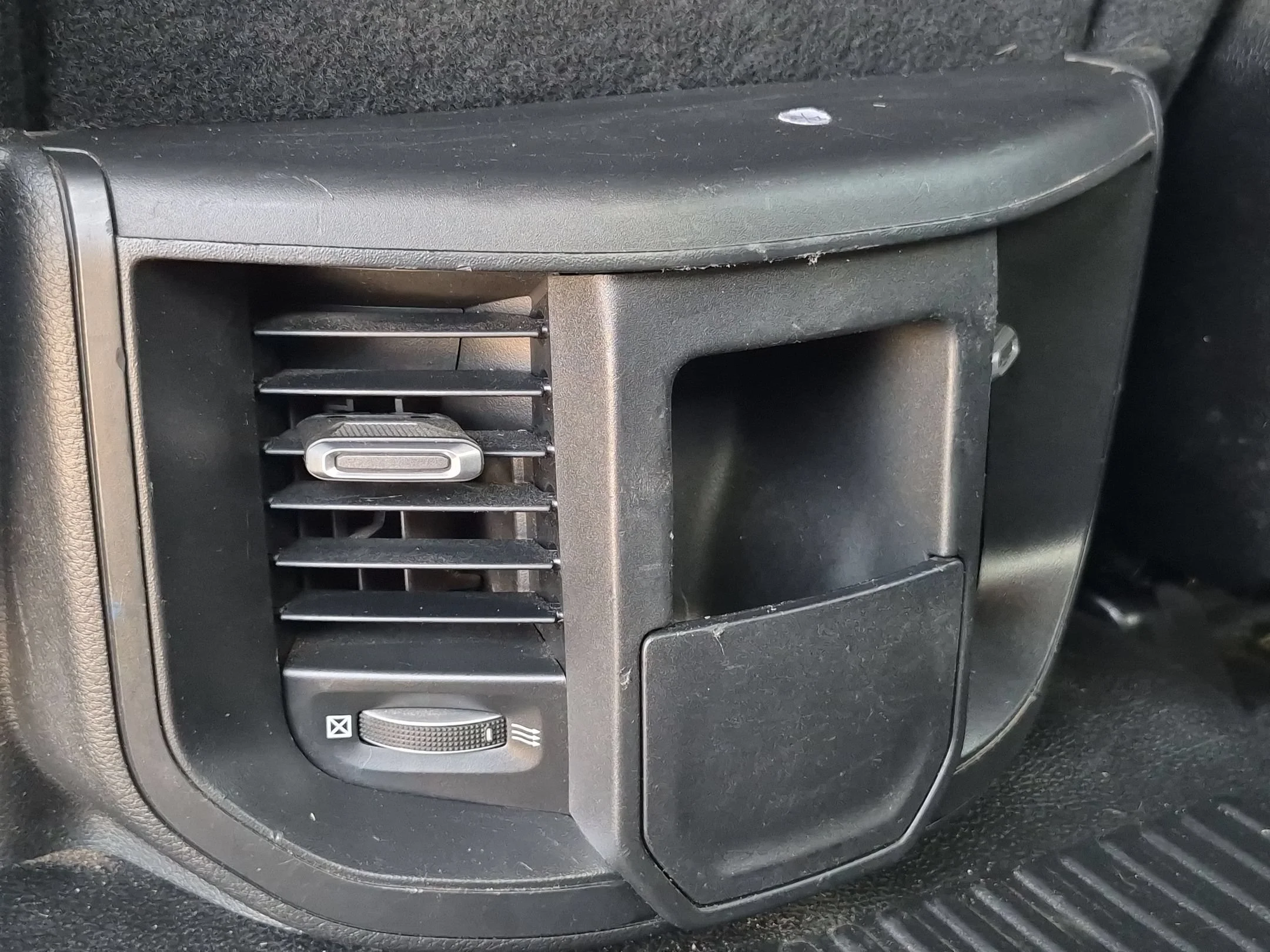 Used 2021 Silver Ram Tradesman image 23
