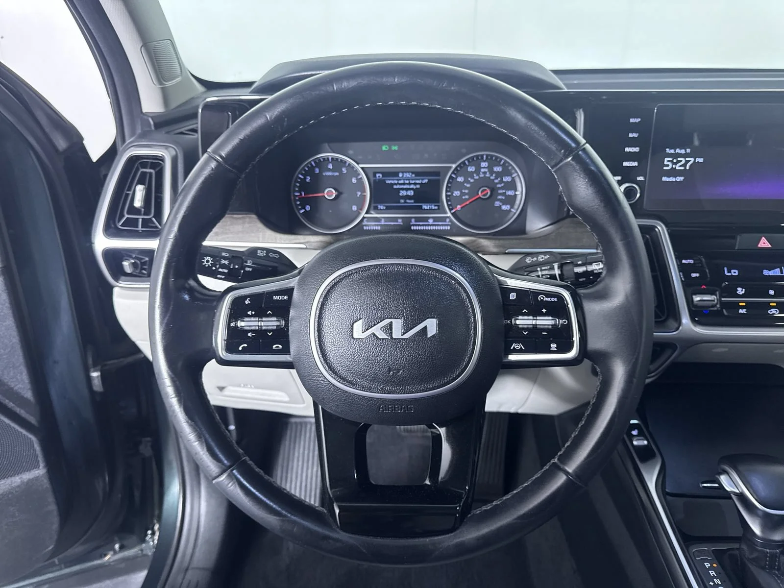 Used 2023 Aruba Green Kia X-Line EX image 16