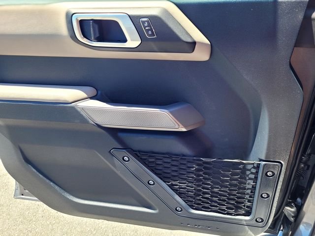 Used 2023 Gray Ford Wildtrak image 14