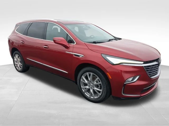 Used 2023 Cherry Red Tintcoat Buick Essence image 9