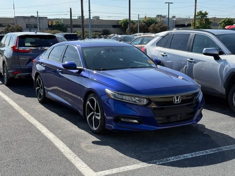 2018 Honda Accord 2.0T Sport Auto's photo
