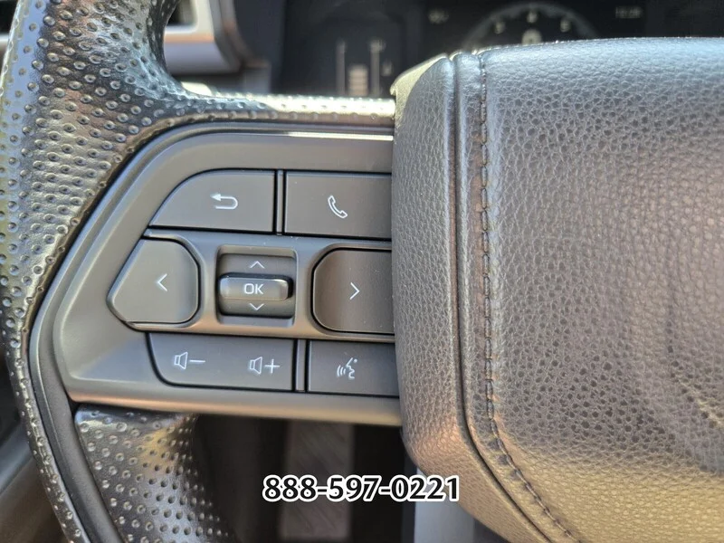 Used 2025 Underground TOYOTA SR5 image 29