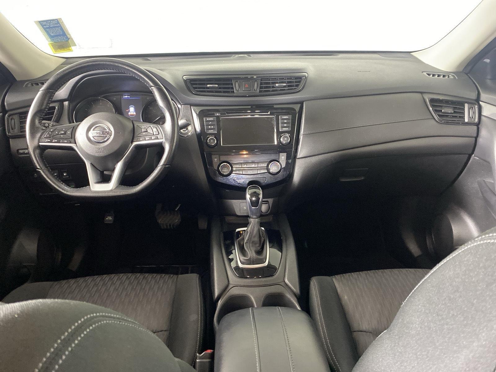 Used 2020 Pearl White Tricoat Nissan SV image 24