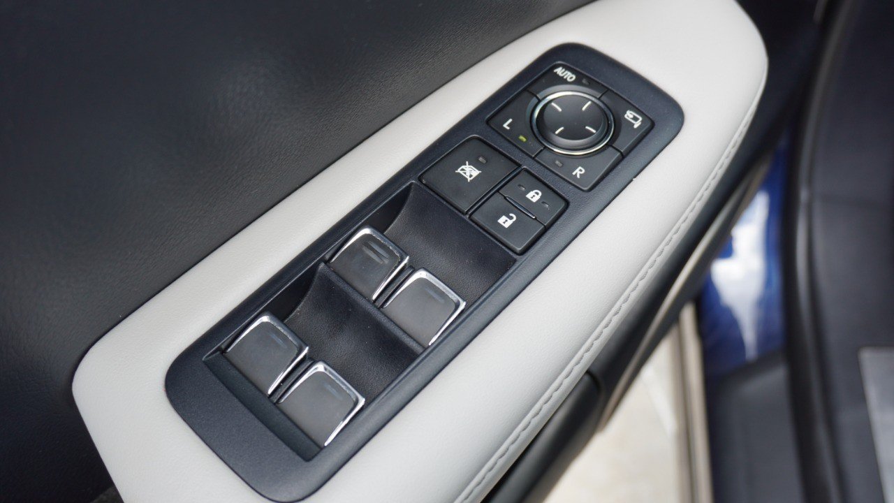 Used 2019 Blue Lexus RX 350L Luxury image 25