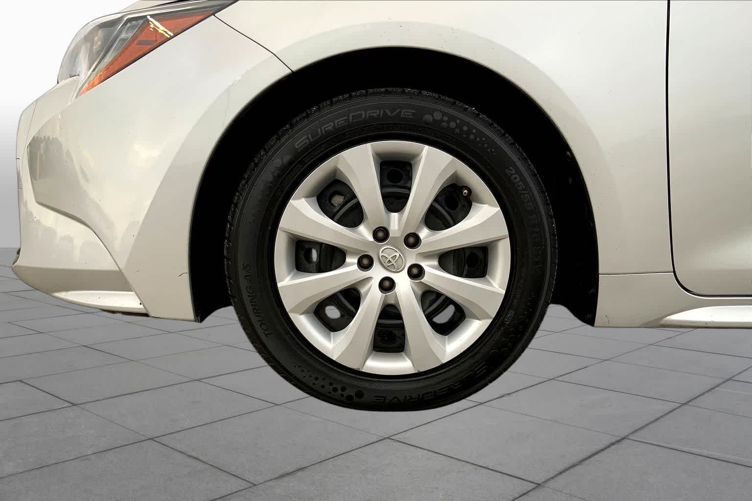 Used 2023 Classic Silver Metallic Toyota LE image 11